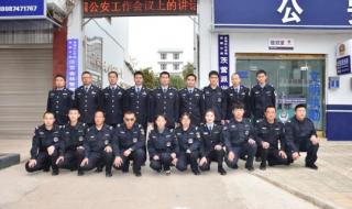 中国达人秀人间蛇男